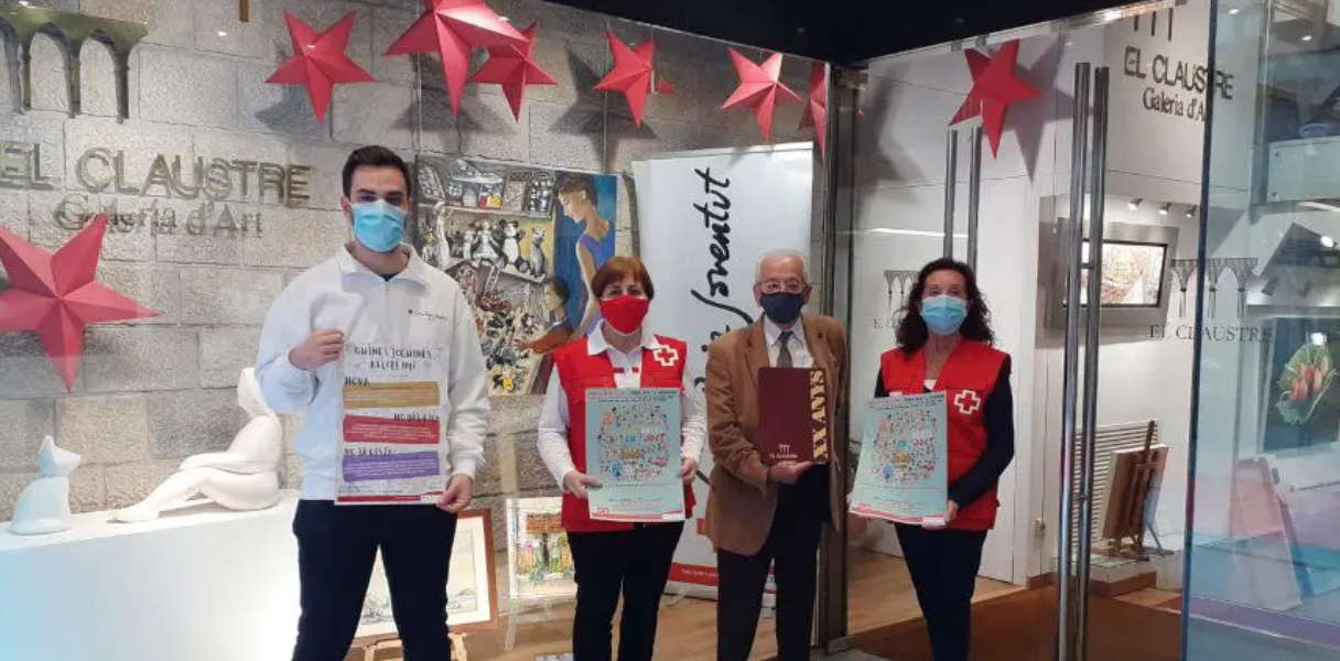 El Claustre y Cruz Roja "LIBROS DE ARTE POR JUGUETES"